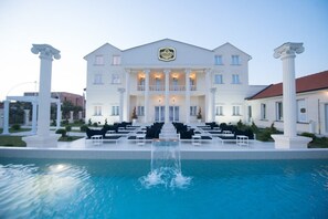 Espace mariage en plein air