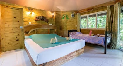 Baandin Chiewlarn Resort
