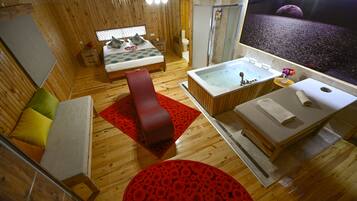 Honeymoon Suite | 1 bedroom, Egyptian cotton sheets, premium bedding, pillowtop beds