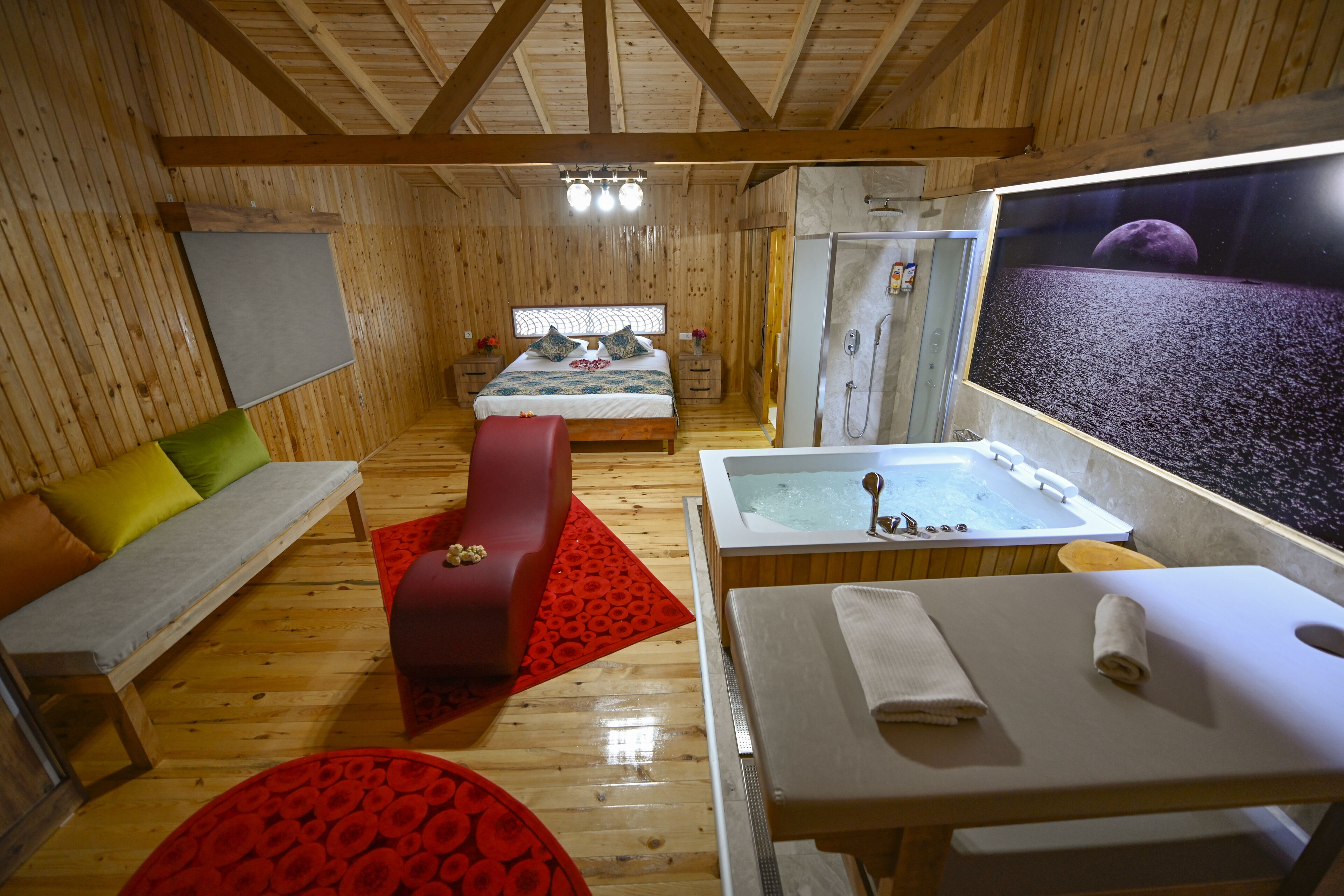 Honeymoon Suite | 1 bedroom, Egyptian cotton sheets, premium bedding, pillowtop beds