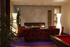 Interior entrance - Grand Hôtel des Bains de Lavey (Lavey-Morcles)