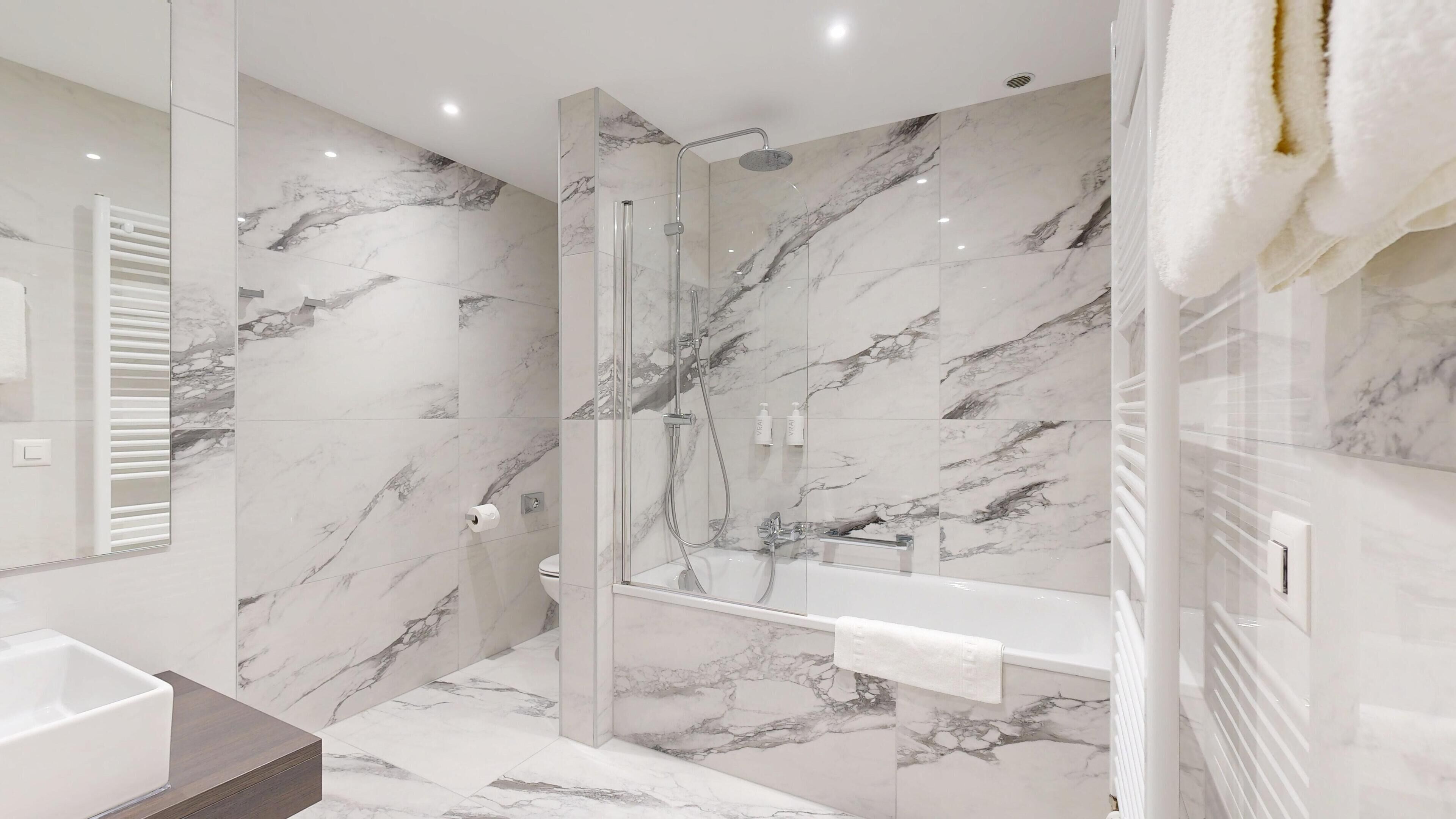 triple room | 1 bedroom, premium bedding, minibar, in-room safe