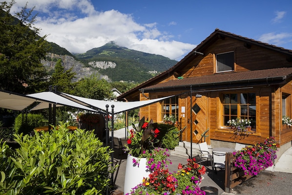 Front of property - Grand Hôtel des Bains de Lavey (Lavey-Morcles)