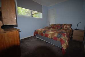 Unit Three - Wrenwood Chalets (Deepdene)