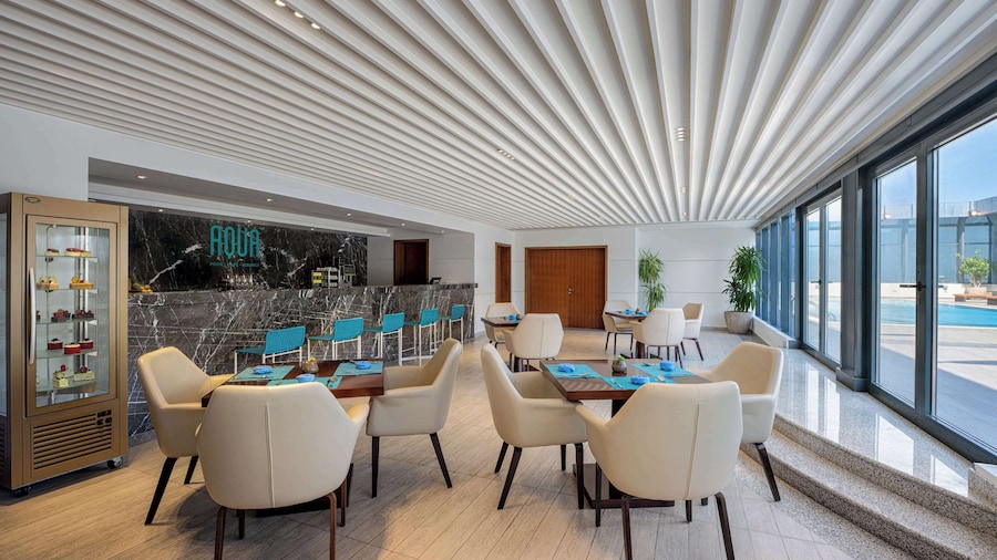 The Hotel Galleria Jeddah, Curio Collection by Hilton