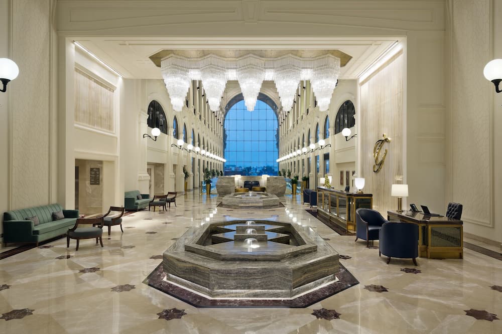 The Hotel Galleria Jeddah, Curio Collection by Hilton