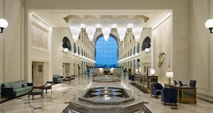 The Hotel Galleria Jeddah, Curio Collection by Hilton