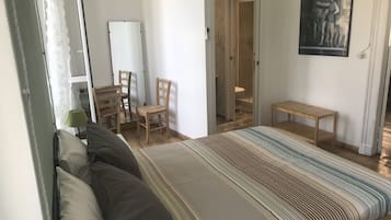 Triple Room | Egyptian cotton sheets, premium bedding, down comforters, minibar
