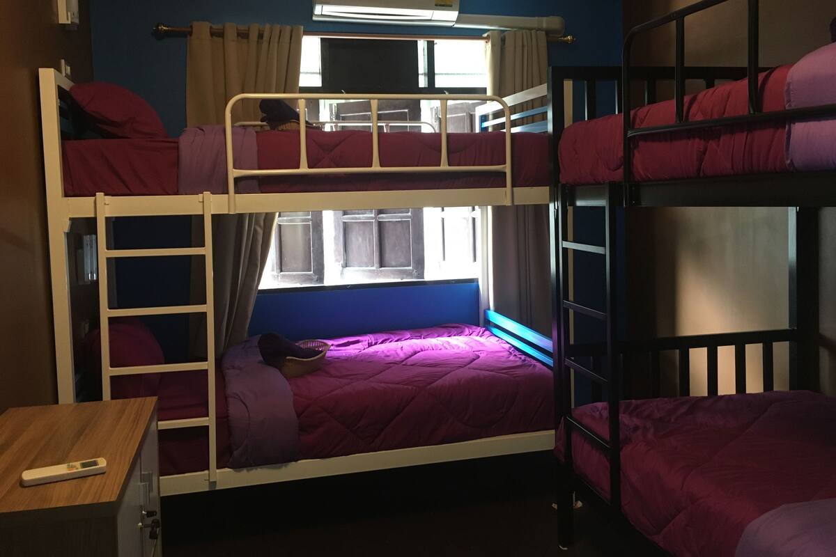 In-room safe, free WiFi