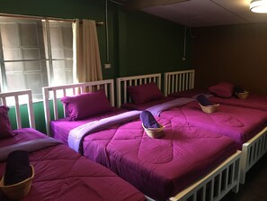 In-room safe, free WiFi