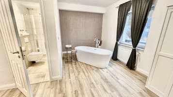 Desk, laptop workspace, free WiFi, bed sheets