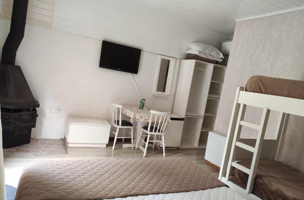 minibar, desk, free wifi, bed sheets