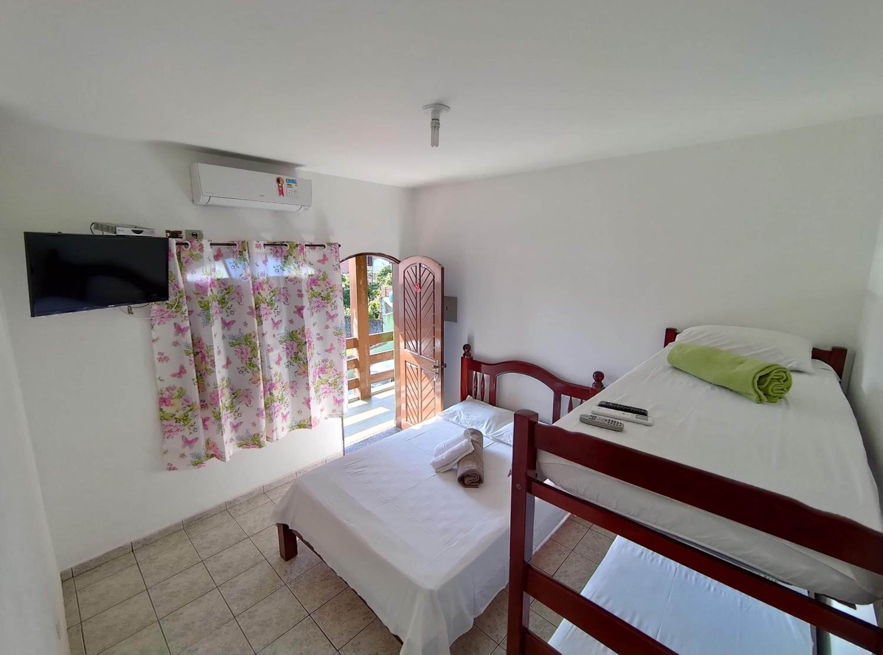 書桌、無線上網