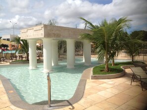 Outdoor pool - Diroma Lacqua I - Direto com o Grupo Diroma - Acesso ao Acqua Park com Café da Manhã (Caldas Novas)