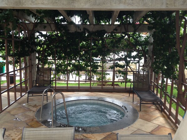 Indoor spa tub - Diroma Lacqua I - Direto com o Grupo Diroma - Acesso ao Acqua Park com Café da Manhã (Caldas Novas)