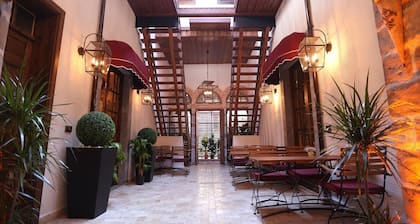 La Perla Premium Hotel - Special Class