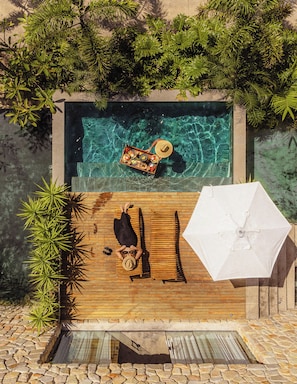 Suite Terrea Nova com Deck Vista Jardim | Privat basseng