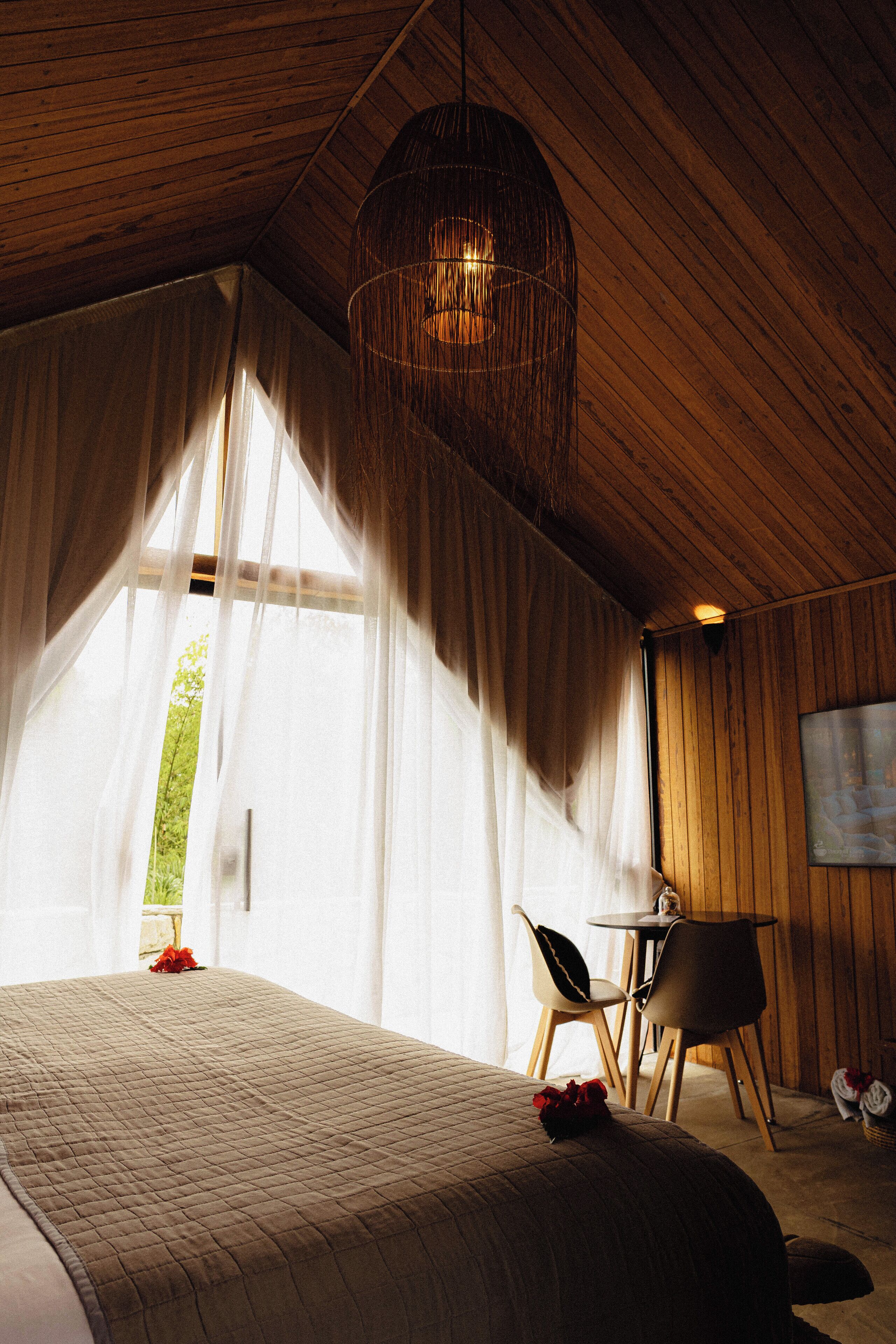 Habitación superior | Minibar, caja fuerte, decoración individual y mobiliario individual