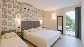 Zimmersafe, individuell dekoriert, individuell eingerichtet