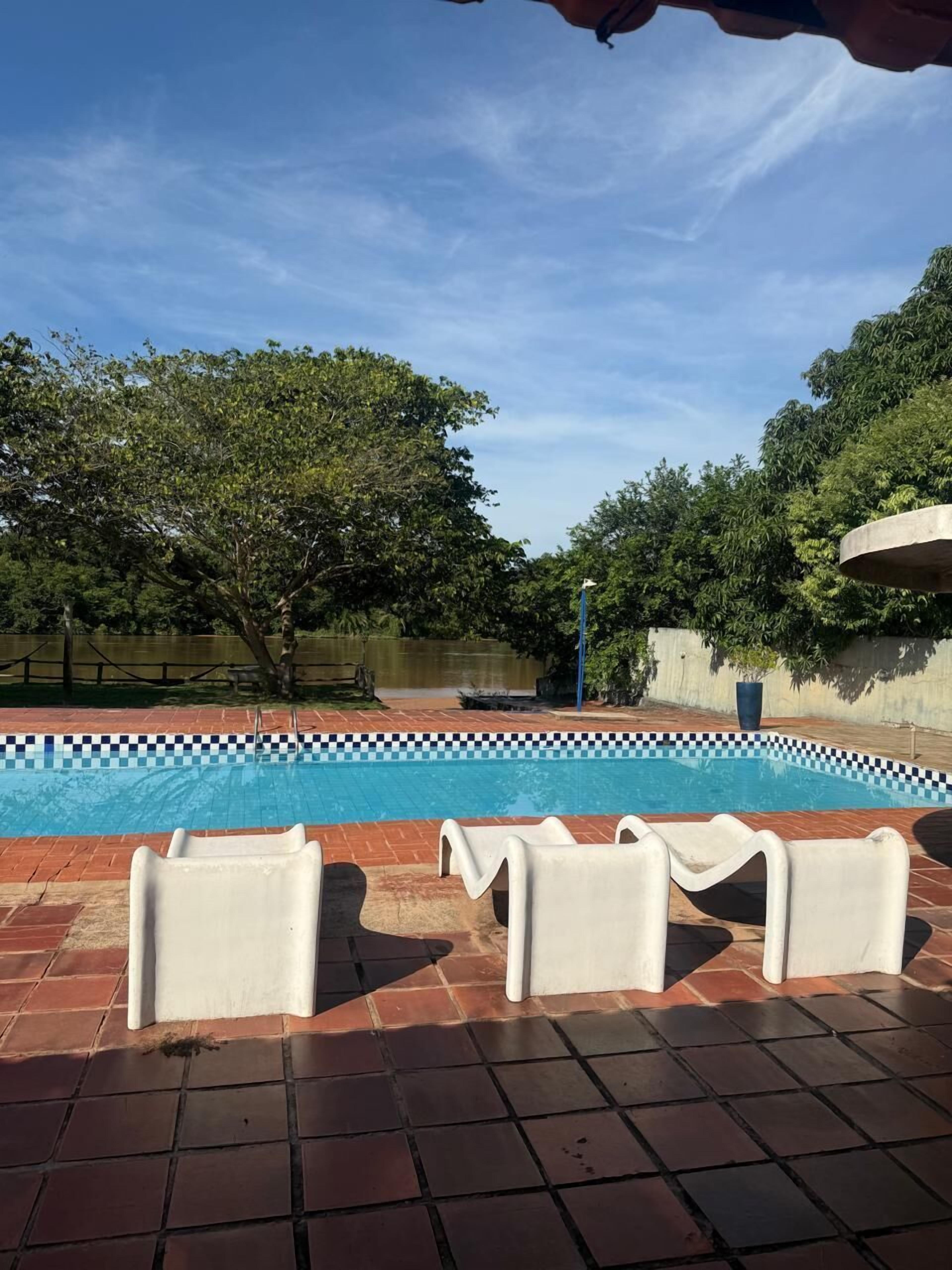 Piscina externa