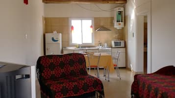 Kabin (6 People) | Area keluarga | TV