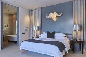 100 Loader Penthouse  | Odada kasa, ütü/ütü masası, beşik/çocuk yatağı, portatif/ilave yatak 