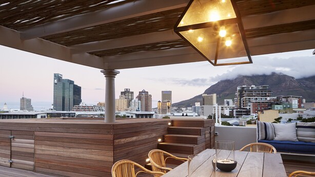 Outdoor dining - 177 Waterkant De Waterkant (Cape Town)