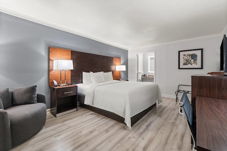 Ropa de cama de alta calidad y escritorio