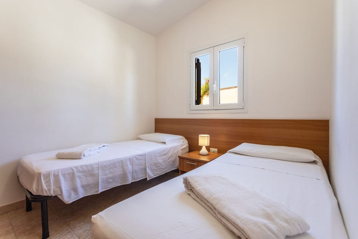 1 habitación, wifi gratis y ropa de cama