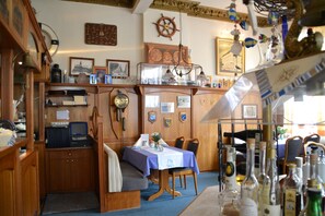 Regional cuisine - Hotel Alt Emder Buergerhaus (Emden)