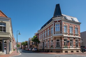 Exterior - Hotel Alt Emder Buergerhaus (Emden)