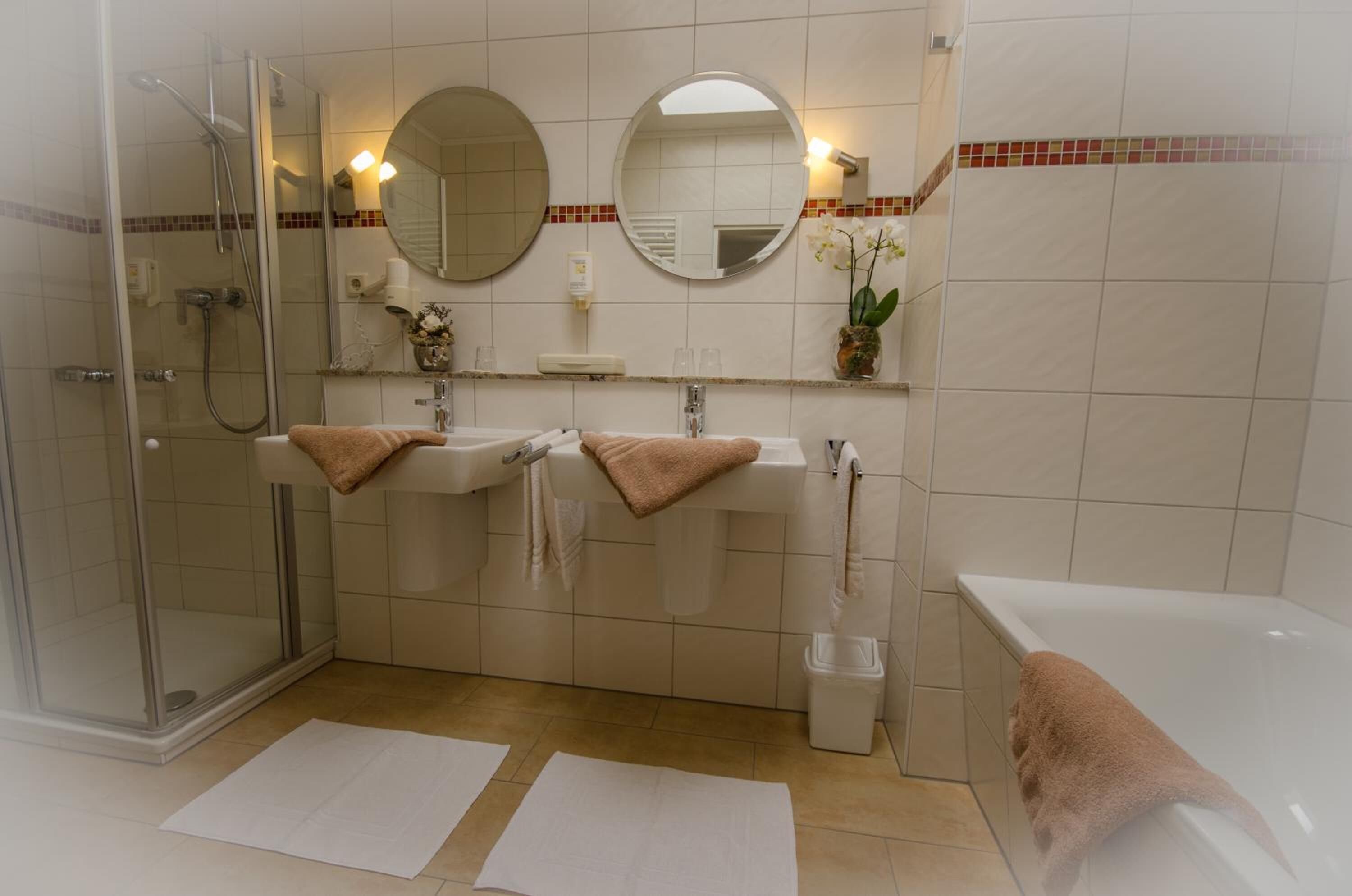 shower, free toiletries, hair dryer, towels