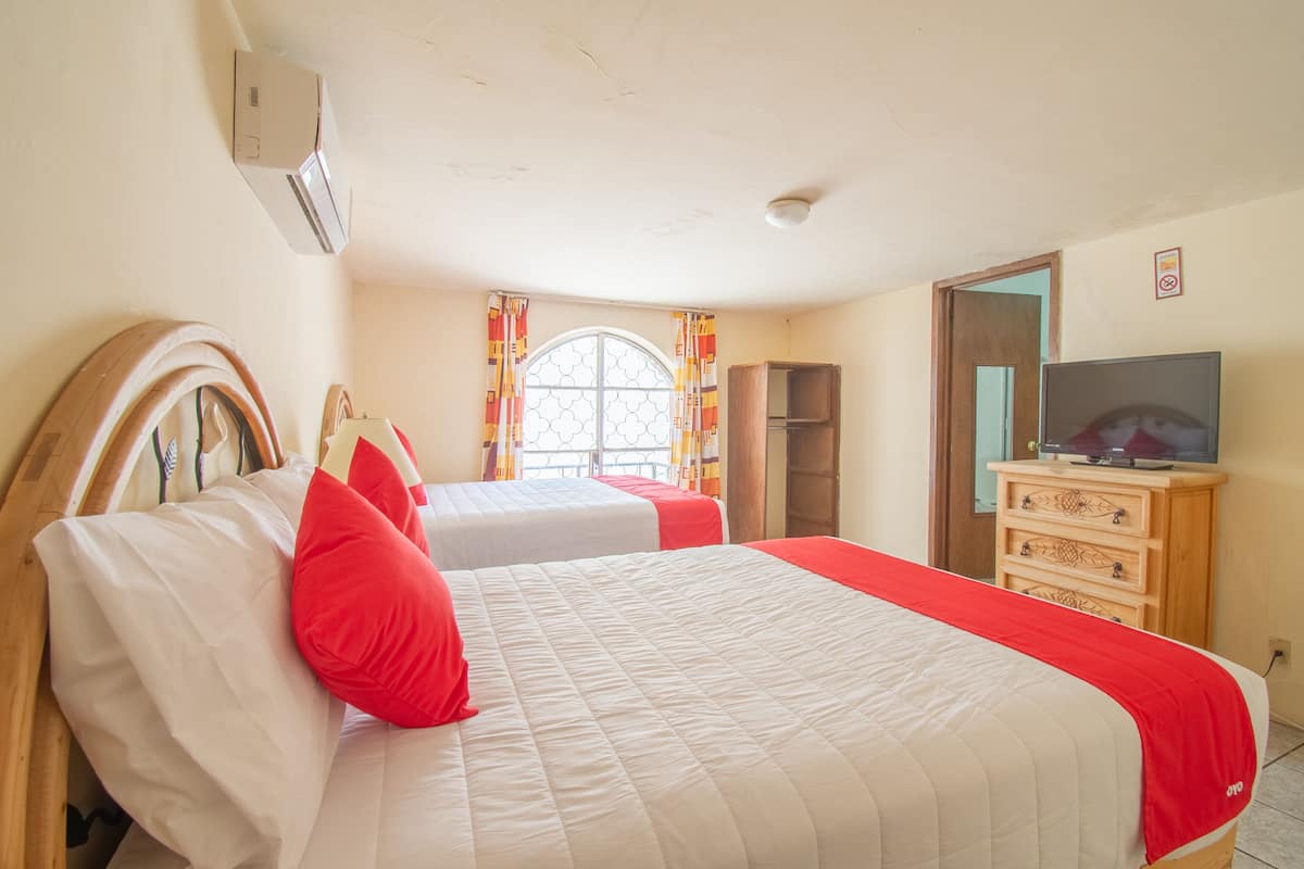Standard Room, 2 Double Beds | 1 bedroom, desk, free WiFi, bed sheets
