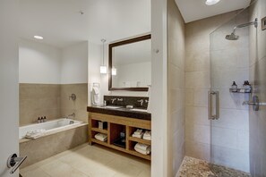 Condo, 2 Bedrooms | Bathroom | Towels, shampoo - Osprey 303 (Avon)
