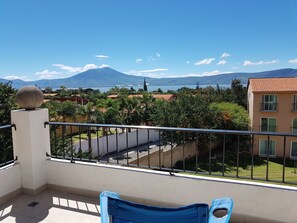 View from property - Departamento Panoramico Ribera de Chapala (Jocotepec)