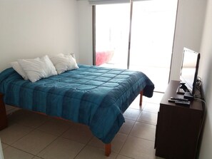 Tabla de planchar con plancha y cunas gratuitas 