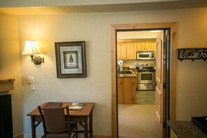 Private kitchen - Silverado Lodge Rustic Condo with Private Balcony by RedAwning (Park City)