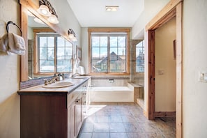 Townhome, 2 Bedrooms | Bathroom
