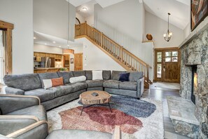 Stadtwohnung, 3 Schlafzimmer | Wohnbereich