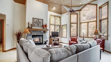 Townhome, 4 Bedrooms | Living area | 42-inch flat-screen TV with cable channels, TV, DVD player