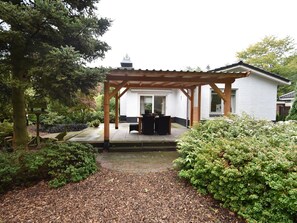 Terrace/patio - Holiday Home in Holten near Holterberg (Holten)