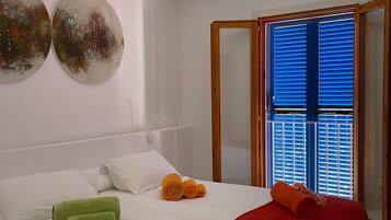 4 dormitorios, tabla de planchar con plancha, wifi