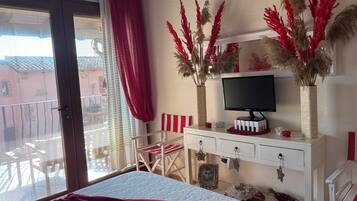 2 chambres, fer et planche à repasser, lit parapluie, Wi-Fi gratuit