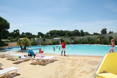 Mobilhome La Palmyre, Les Mathes, camping 4 **** "Les Charmettes"