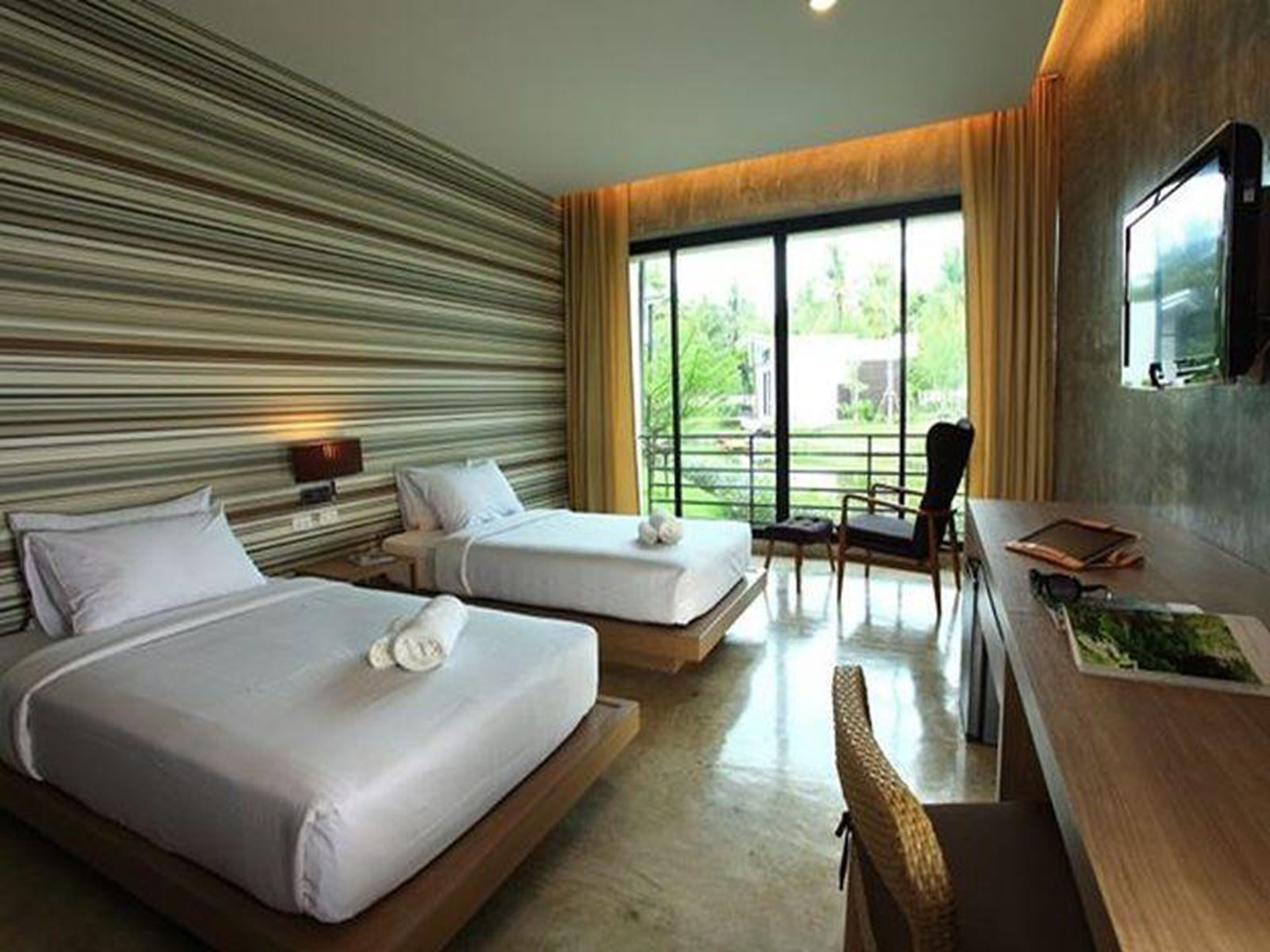 premium bedding, minibar, in-room safe, individually decorated