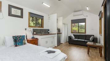 Mökki | Oleskelualue | Taulutelevisio