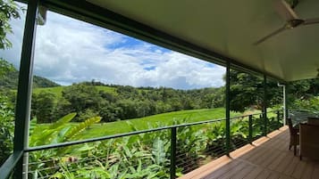 Family Cabin | Terrace/patio