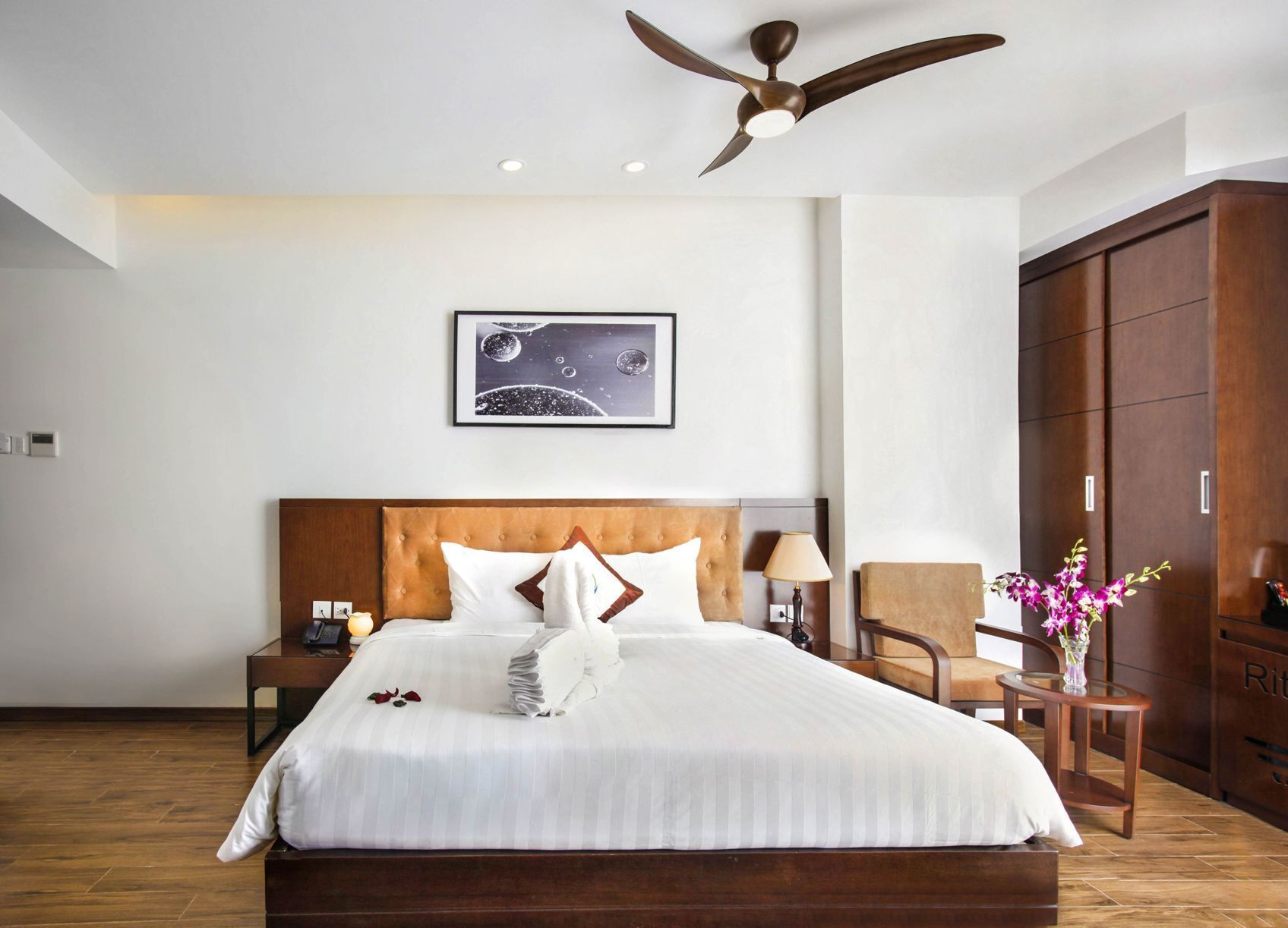 Premium bedding, memory-foam beds, minibar, in-room safe