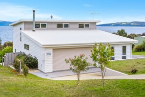 Exterior - Manfield Seaside Bruny Island (Alonnah)