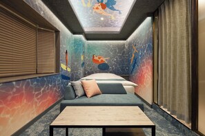 Habitación de diseño doble, 1 cama de matrimonio, no fumadores | Decoración individual, mobiliario individual, cortinas opacas